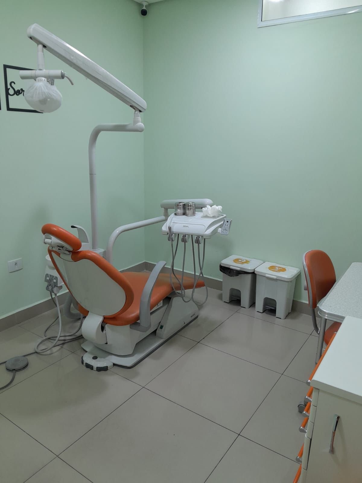 Implantes dentários em Salto